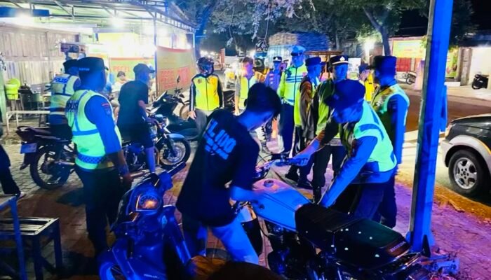 Operasi Knalpot Brong Lamongan 13Juni, 85 Motor Ditilang