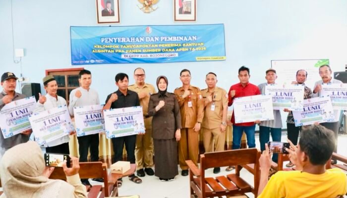 Genjot Pertanian 2026, Bojonegoro Bagikan Bantuan Alsintan