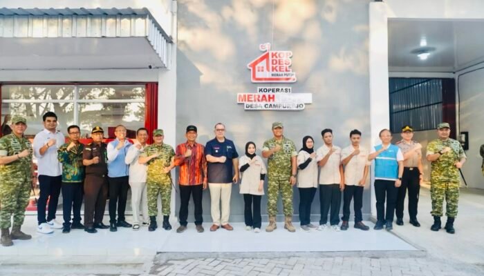 Tinjau Koperasi Merah Putih, Wapanglima TNI Kunjungi Bojonegoro