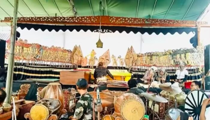 Nguri-uri Budaya, Warga Pohkuwung Bojonegoro Gelar Tradisi Sedekah Bumi