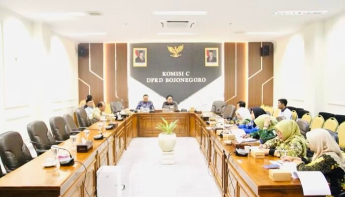 Soroti Data Bansos, Komisi C DPRD Bojonegoro Evaluasi Kinerja 2026