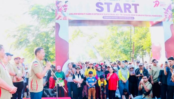 Bupati Setyo Wahono Lepas Jalan Sehat Harkopnas Bojonegoro