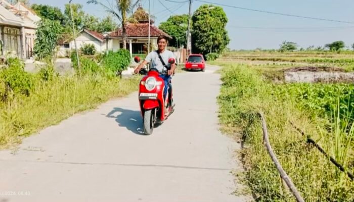 Desa Banjarejo Bojonegoro Bangun Jalan Cor via BKKD