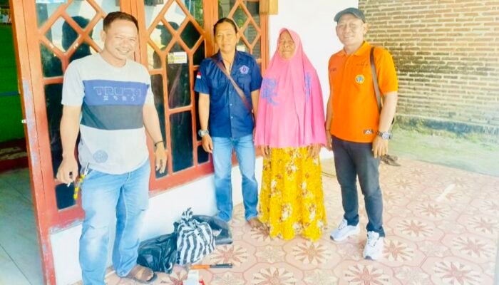 Peduli Kemanusiaan, PJI Bojonegoro Pasang Listrik Gratis untuk Warga