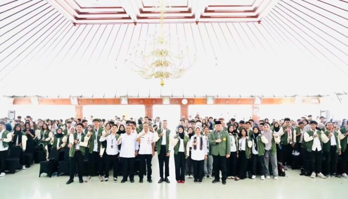 UPN Veteran Jatim Terjunkan 1.556 Mahasiswa KKN di Bojonegoro