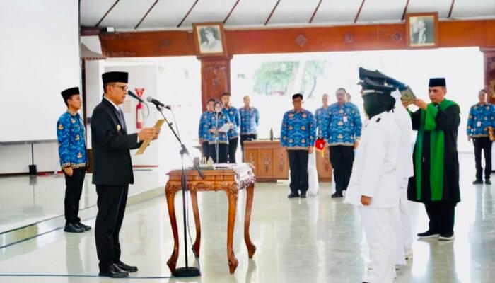 Bupati Setyo Wahono Lantik 5 Kepala Desa PAW Bojonegoro
