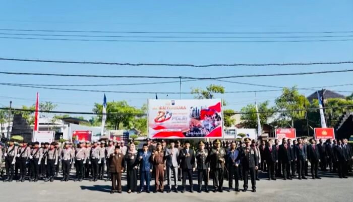 Bupati Setyo Wahono Hadiri Upacara Hari Bhayangkara ke-80 di Mapolres Bojonegoro