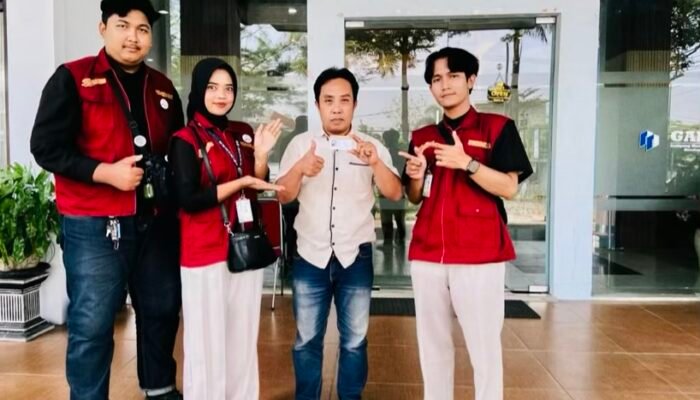 Bantu Legalitas Seni Tradisional, Mahasiswa KKN-TK 20 Unigoro Fasilitasi Pembuatan NIK Kesenian Gembrung Desa Meduri