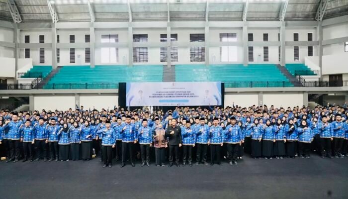 571 CPNS Bojonegoro Resmi Dilantik Jadi PNS, Bupati Ingatkan Pentingnya Integritas dan Melek Digital