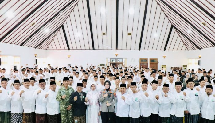 Wabup Nurul Azizah Hadiri Pengukuhan Pengurus MUI Kecamatan se-Bojonegoro