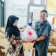 Peringati HUT ke-81, PMI Bojonegoro Salurkan 50 Paket Sembako di Tiga Desa