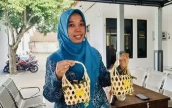 Mengintip Pesona Keranjang Mini Bambu Desa Gapluk Bojonegoro