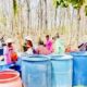 Brigif TP 33 dan SMPN 5 Bojonegoro Salurkan Air Bersih di Ngasem