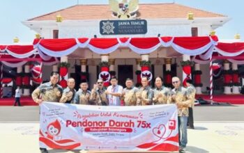 16 Pendonor Darah Bojonegoro Diberi Penghargaan Gubernur Jatim